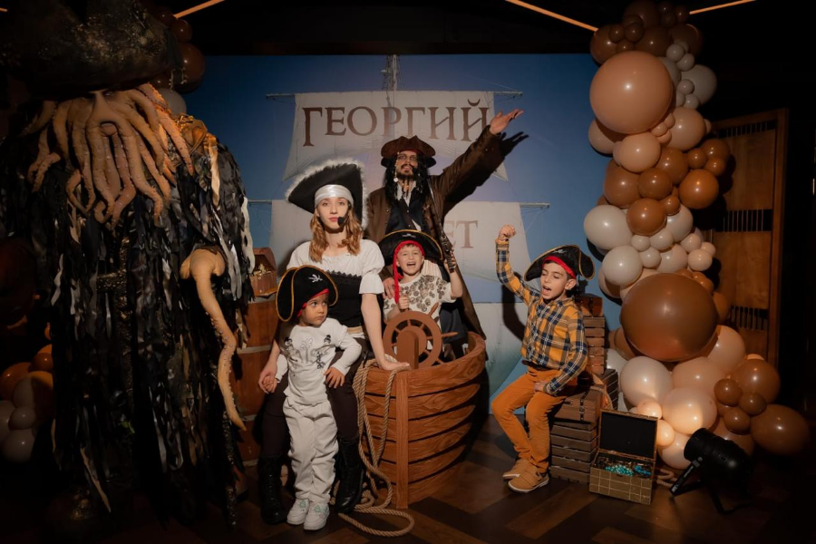 Аниматор Пиратская вечеринка на детский праздник в Пятигорске, Ессентуках, Минеральных Водах