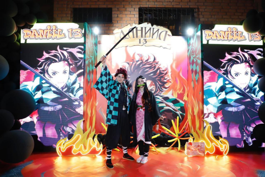 Аниматор Клинок, рассекающий демонов на детский праздник в Пятигорске, Ессентуках, Минеральных Водах